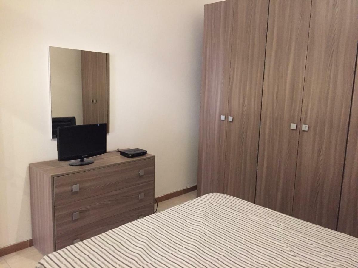 Onax Rooms Cagliari Ngoại thất bức ảnh